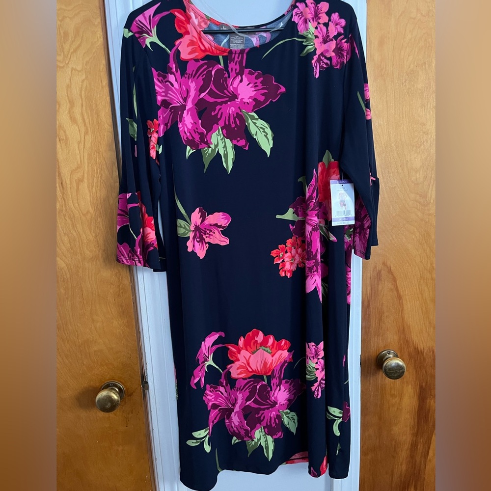 NWT XXL Alexandra and Oak Navy Floral Dress